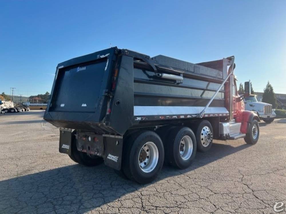 2022 Peterbilt 567