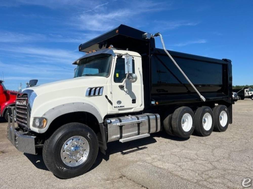 2016 Mack GRANITE GU713