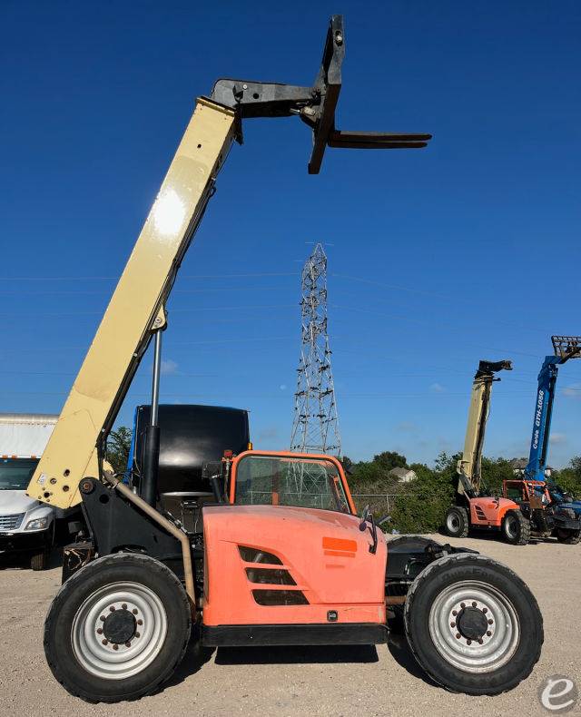 2014 JLG G6-42A