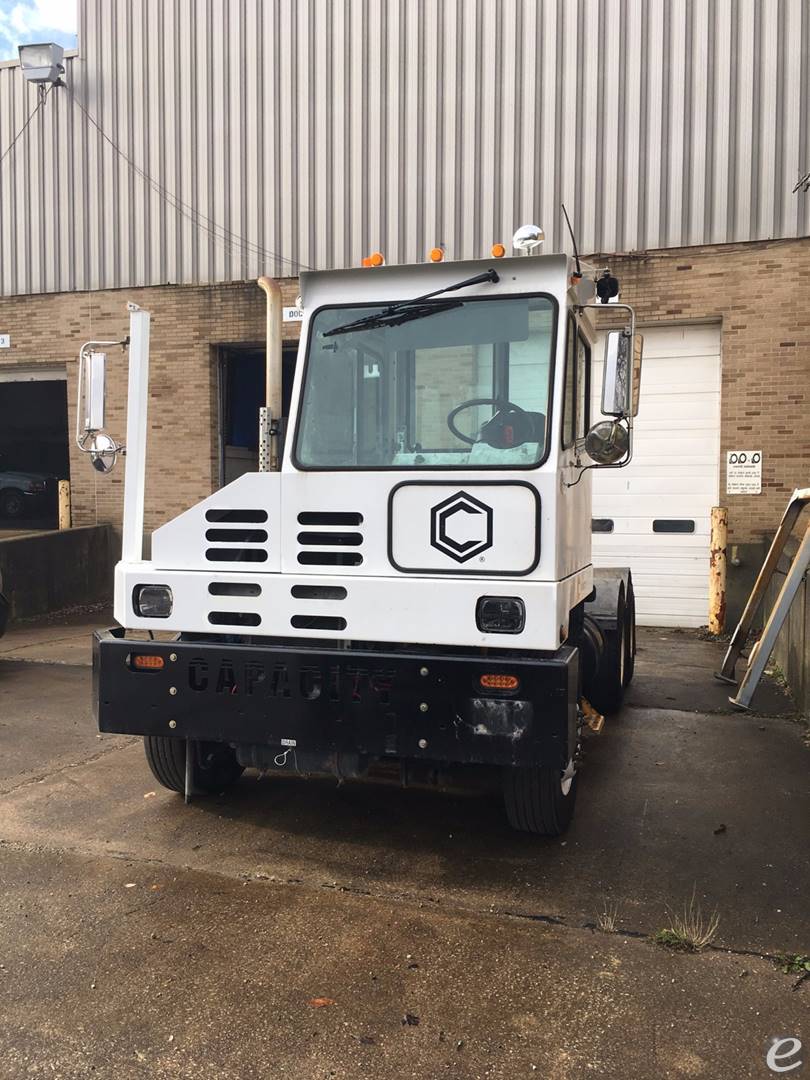 2014 Capacity TJ6500 Spotting Tractor