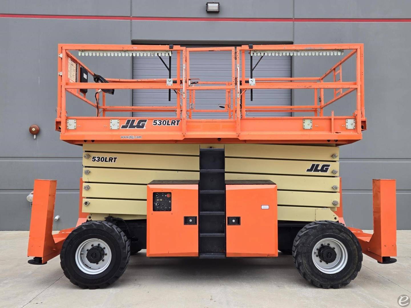 2017 JLG 530LRT