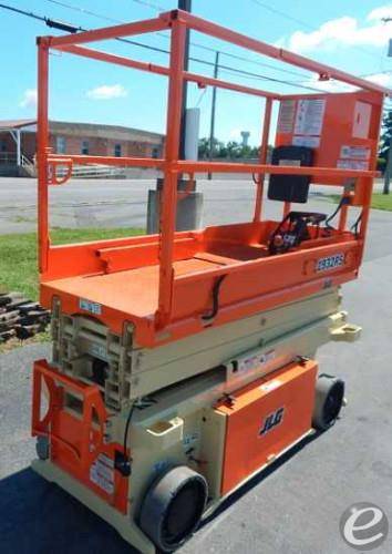 2014 JLG 1932RS