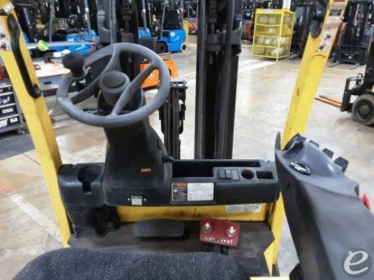 2017 Hyster E50XN-27