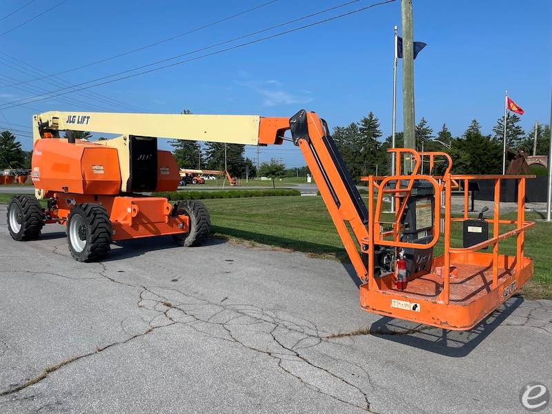 2021 JLG 800AJ