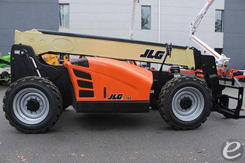 2019 JLG 742