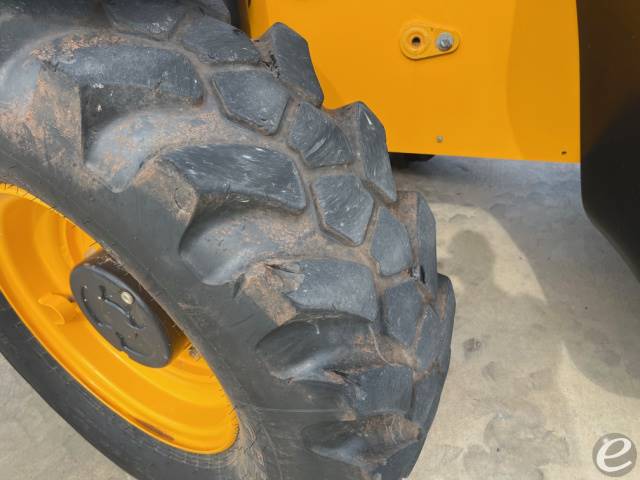 2019 JCB 507-42