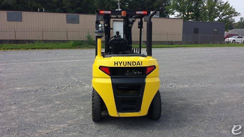 2014 Hyundai 35D-9A