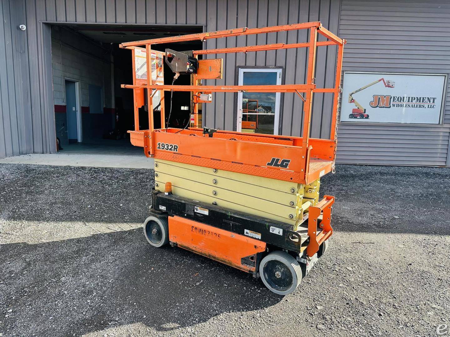 2019 JLG 1932R