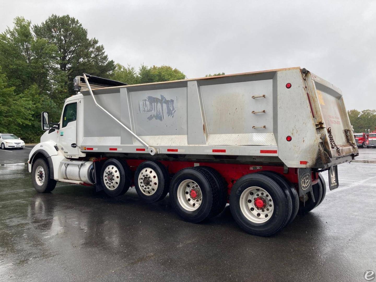 2017 Kenworth T880