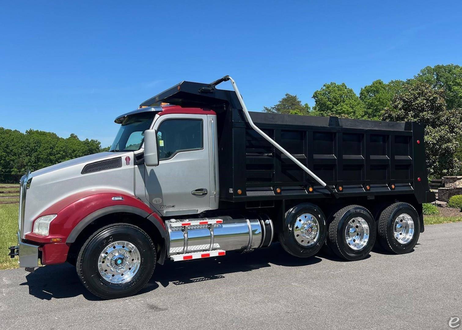 2017 Kenworth T880