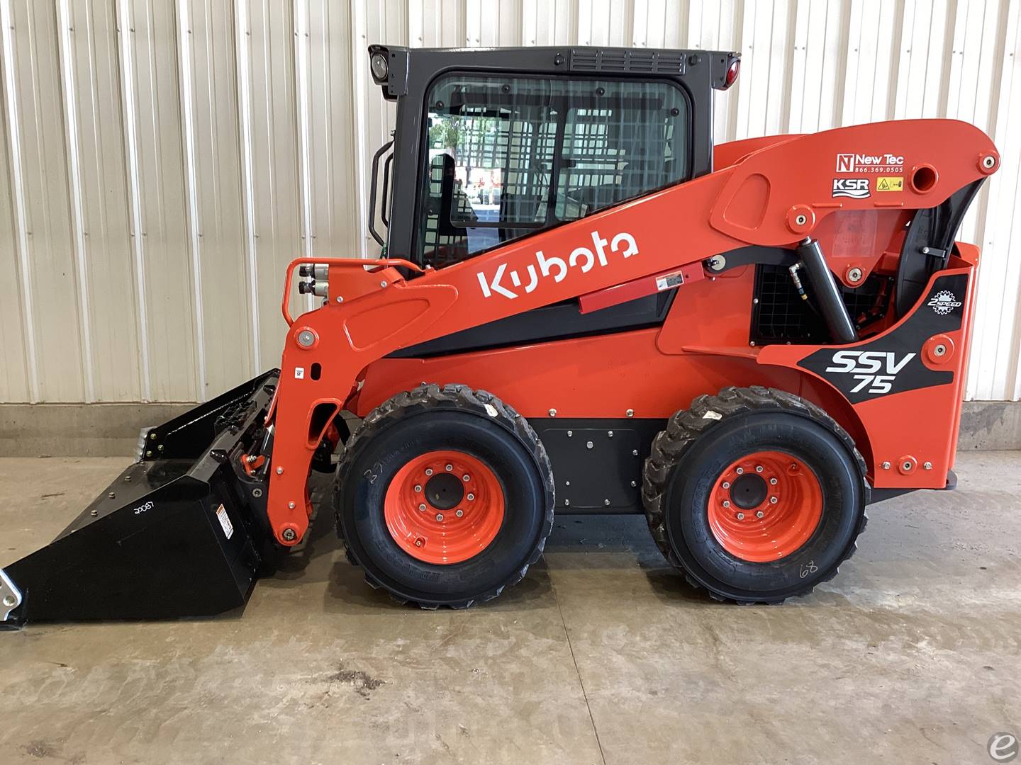 2024 Kubota SSV75HFRC