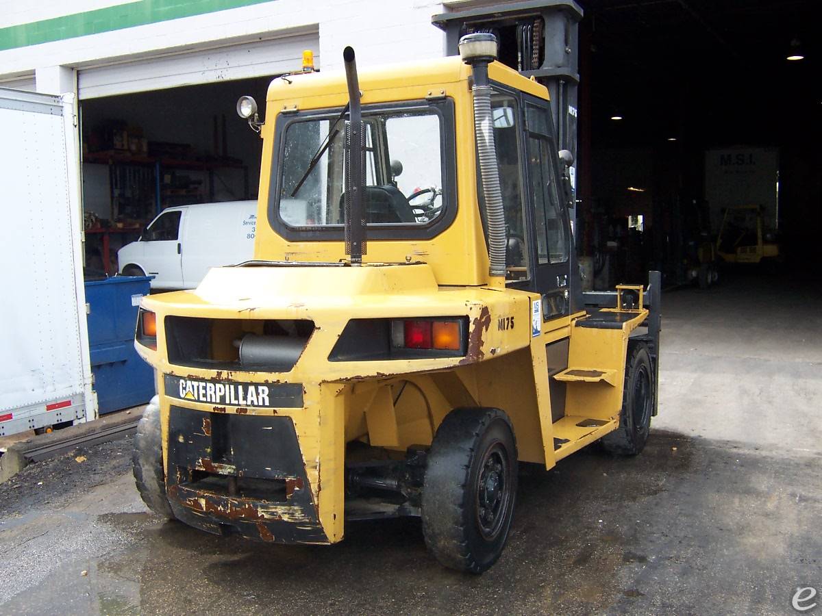 2006 Cat DP70