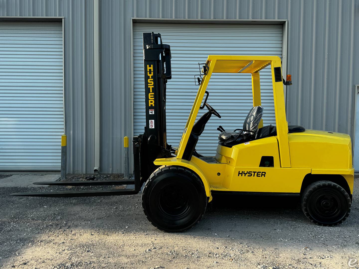 2000 Hyster H100XM