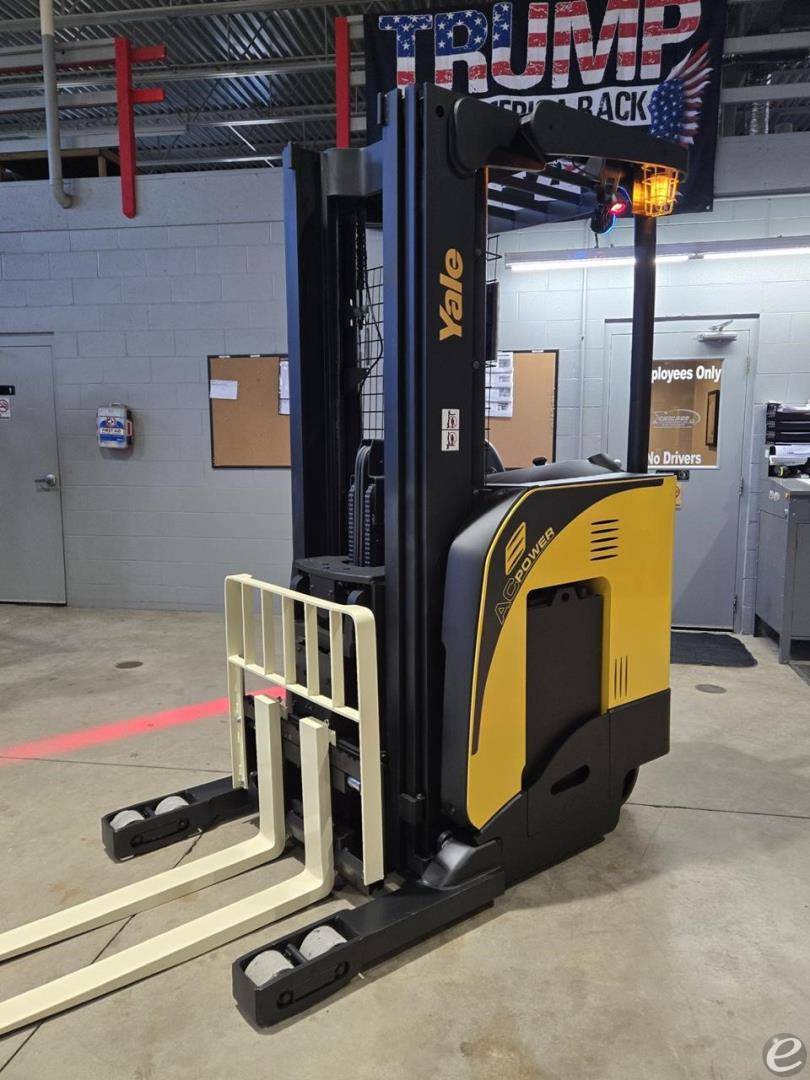 2020 Yale NR045EB Single Reach Reach Truck - 123Forklift