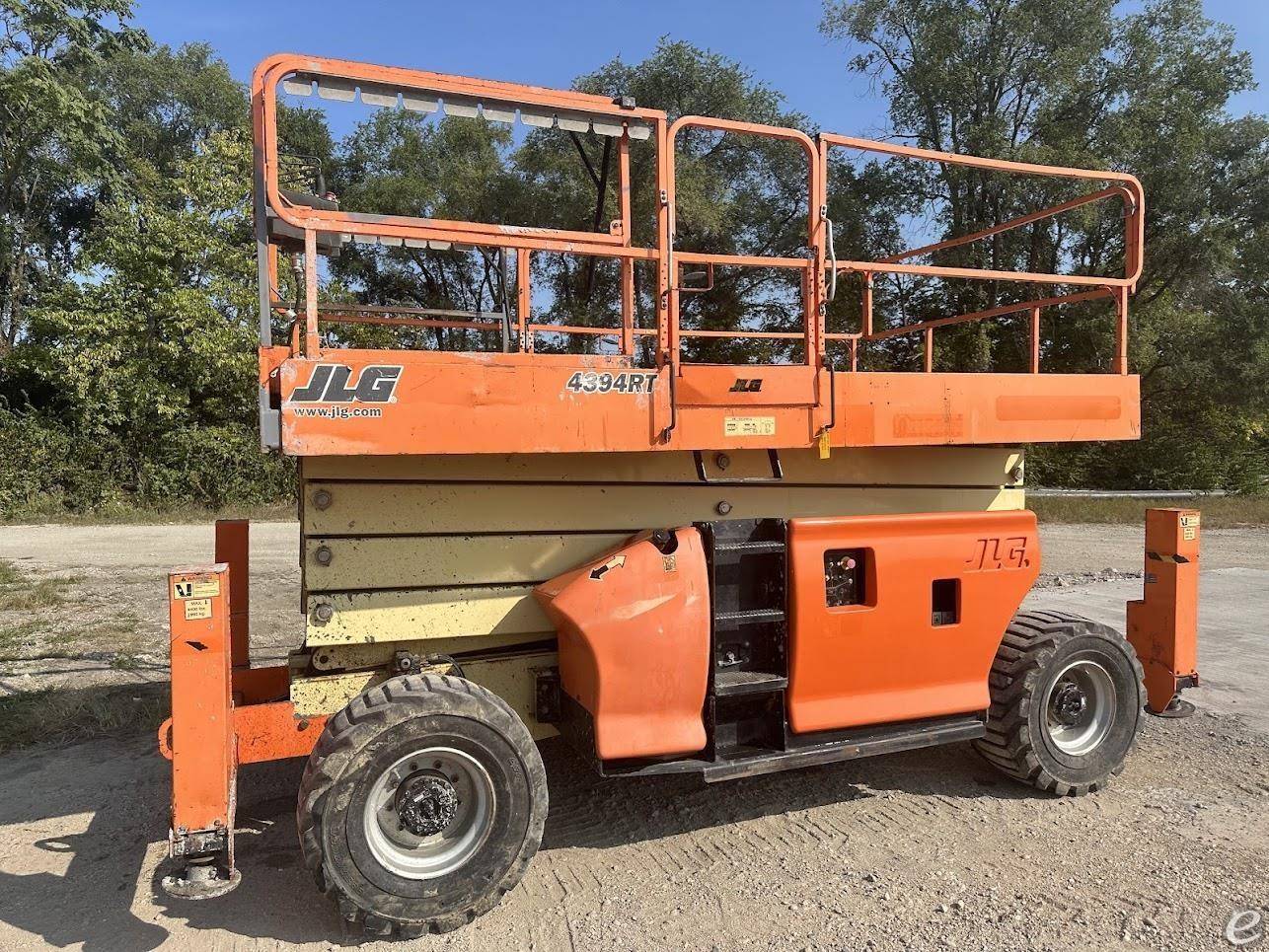 2014 JLG 4394RT