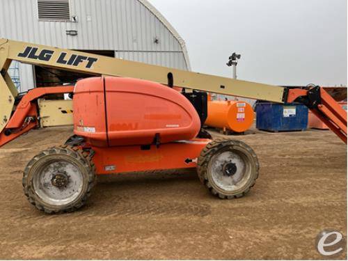 2012 JLG 600AJ