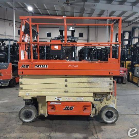 2019 JLG 2632ES