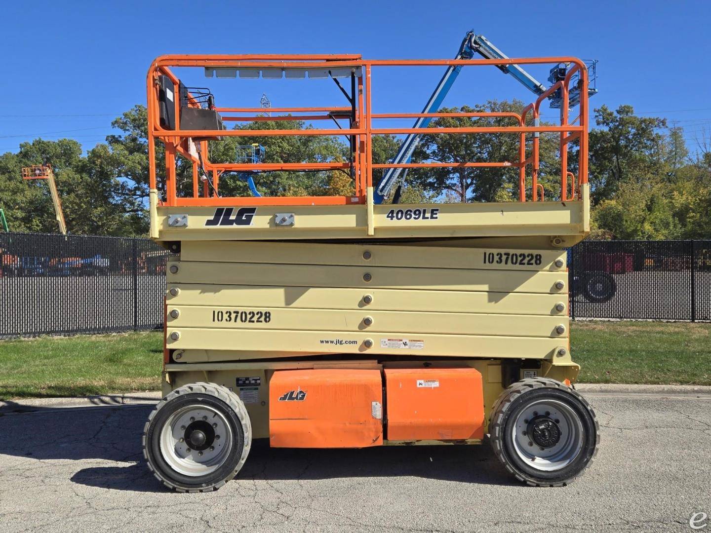 2015 JLG 4069LE