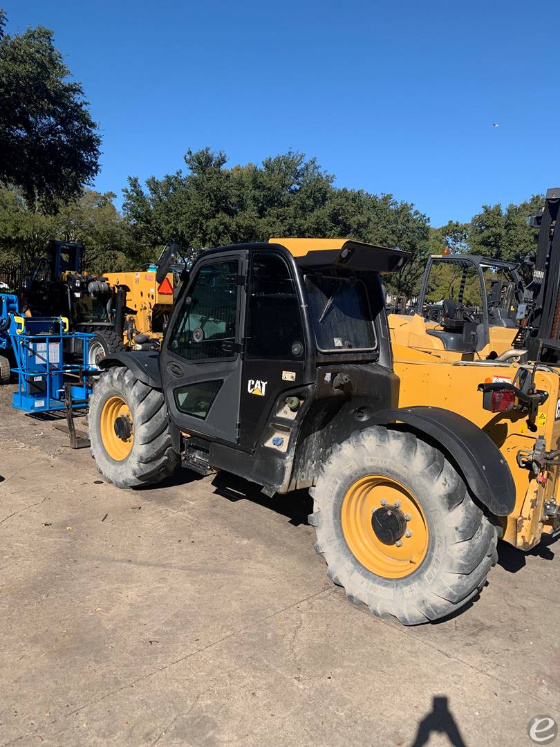 2018 Cat TH408D AG HANDLER