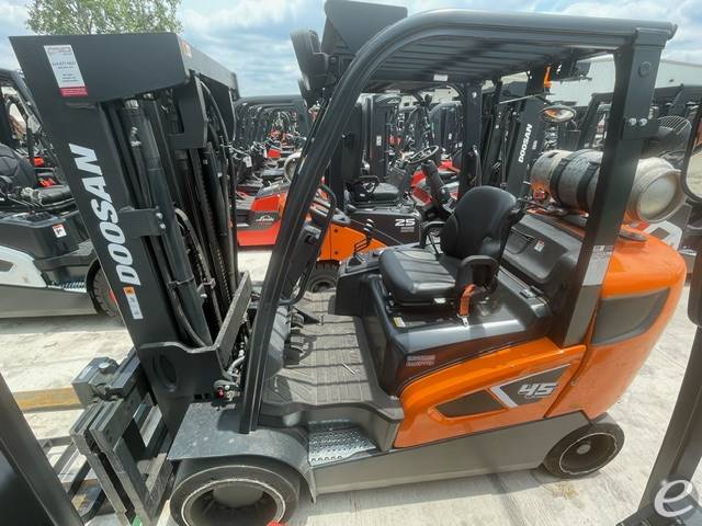 2023 Doosan GC45S-9