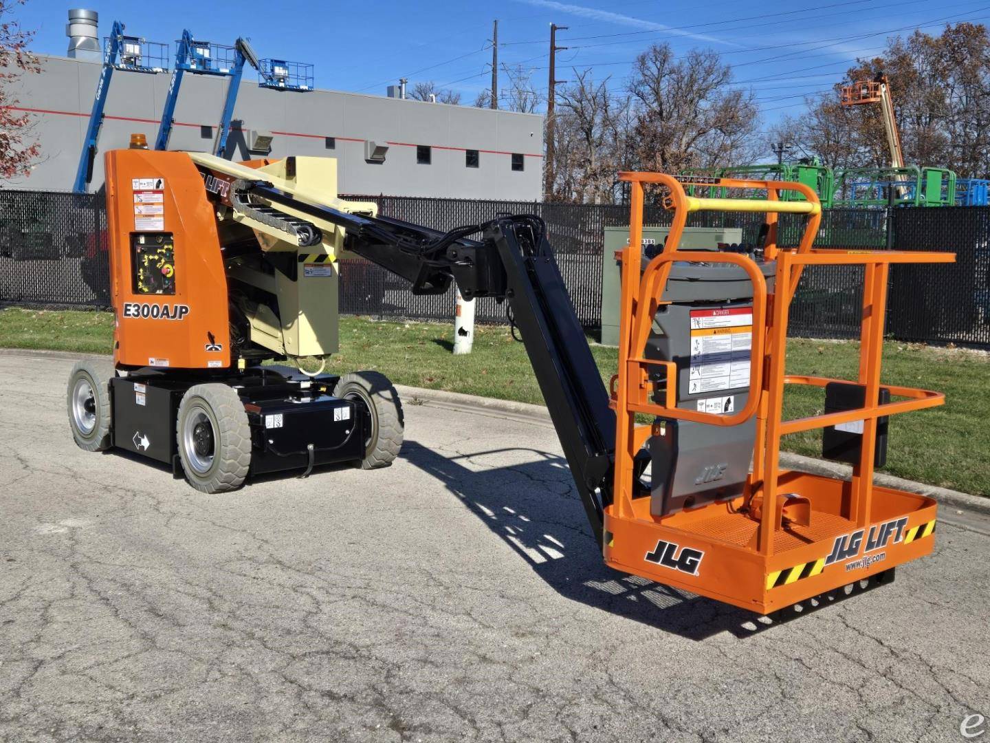 2016 JLG E300AJP