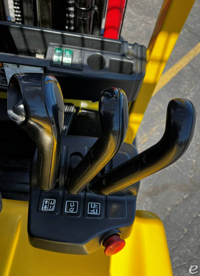 2013 Hyster E55XN-33