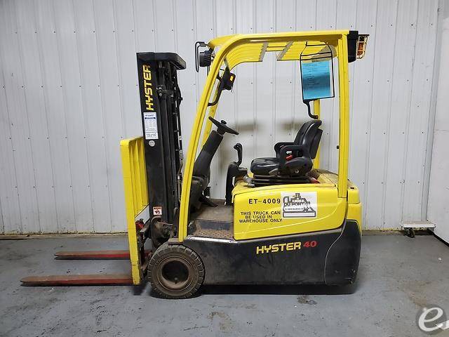 2015 Hyster J40XNT Electric 3 Wheel Forklift - 123Forklift