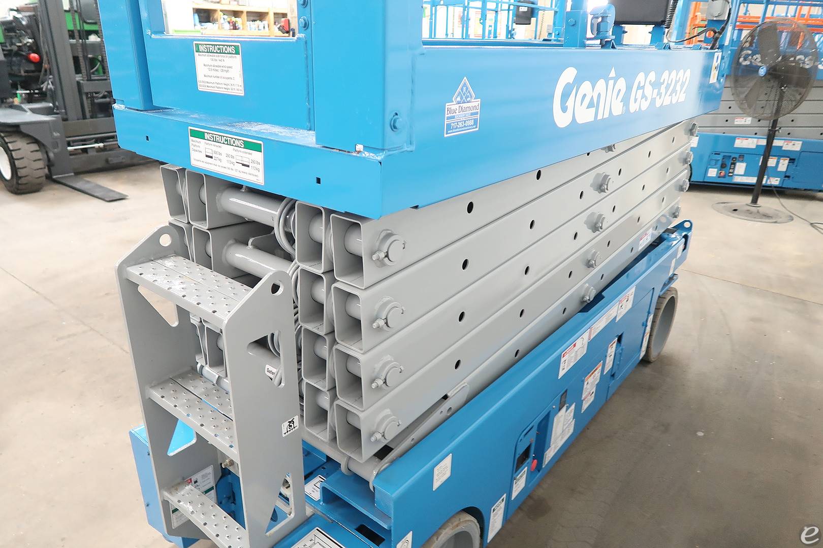 2011 Electric Genie Scissor Lifts GS3232 - 123Forklift