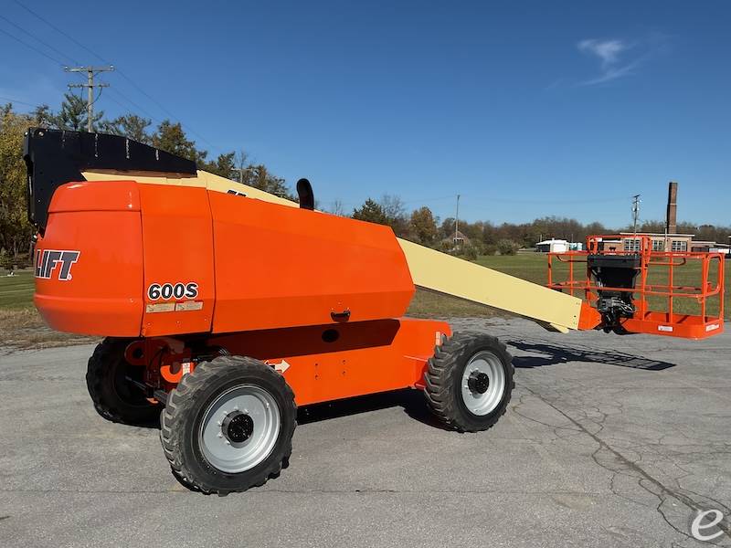 2016 JLG 600S