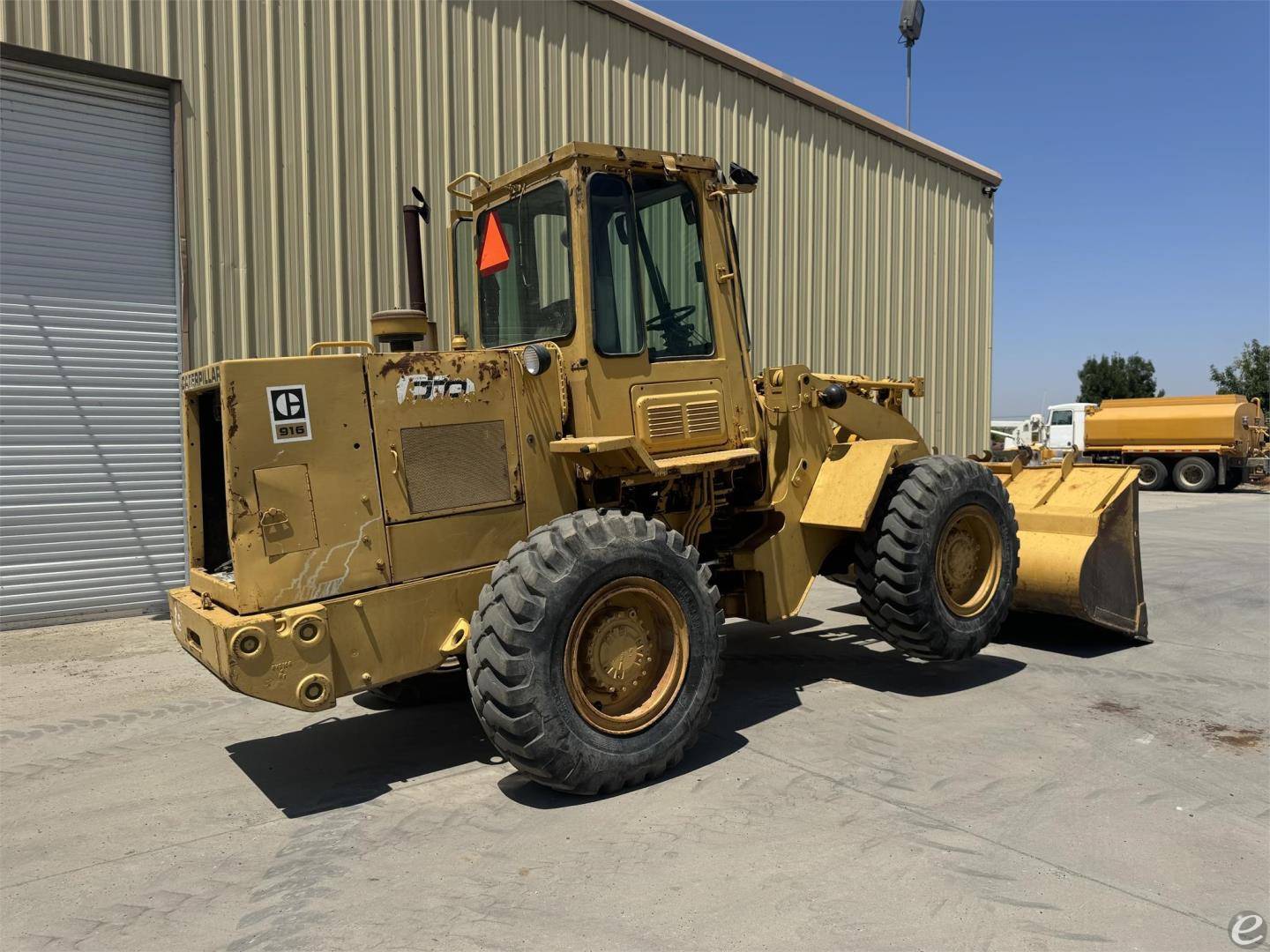 1989 Cat 916