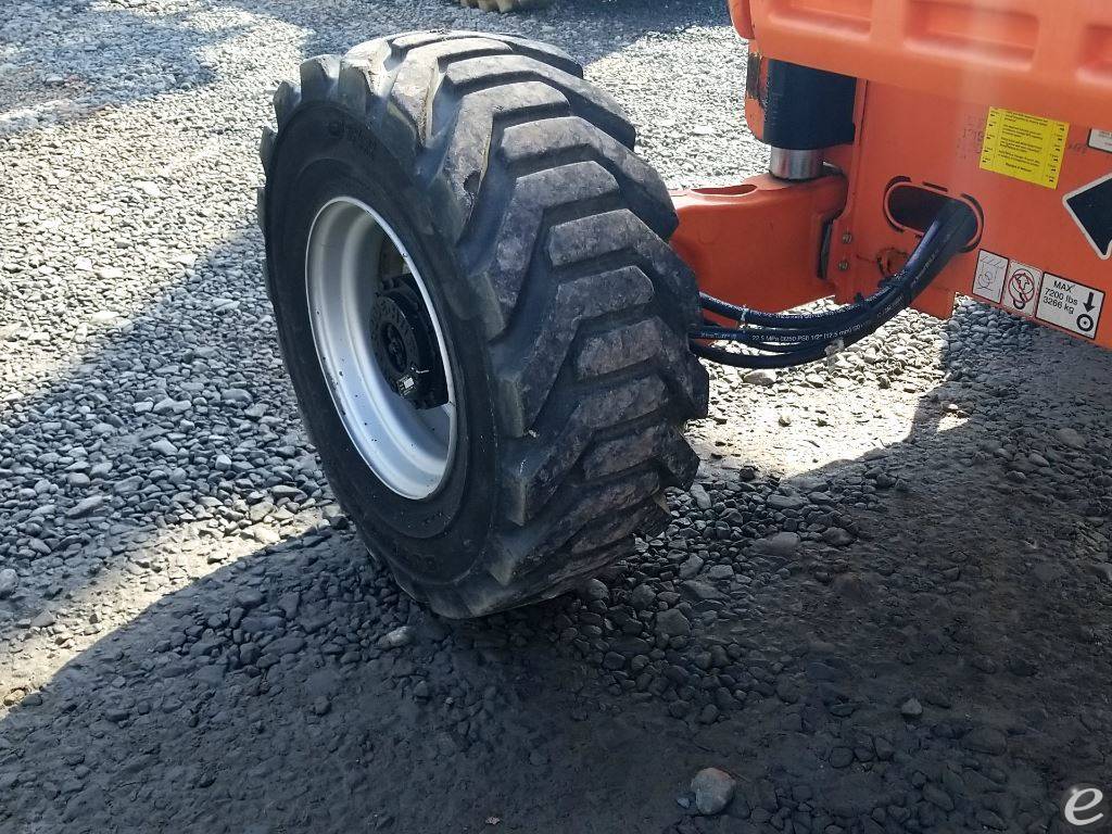 2015 JLG 450AJ