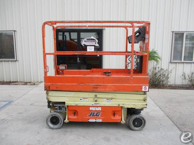 2016 JLG 1930ES