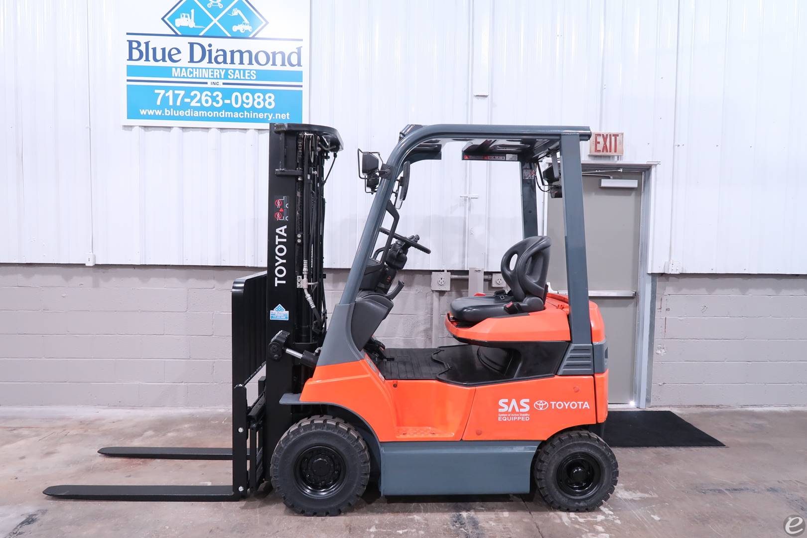 2015 Toyota 7FBH15 Pneumatic Tire Forklift - 123Forklift