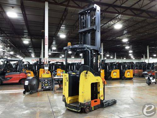 2017 Electric Hyster N45ZR2-21.5 Electric Narrow Aisle Single Reach