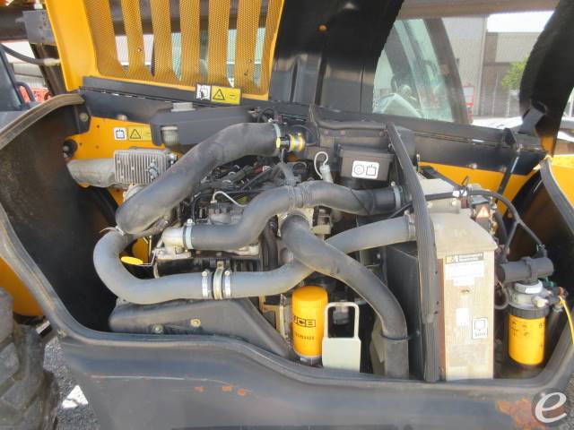 2015 JCB 510-56