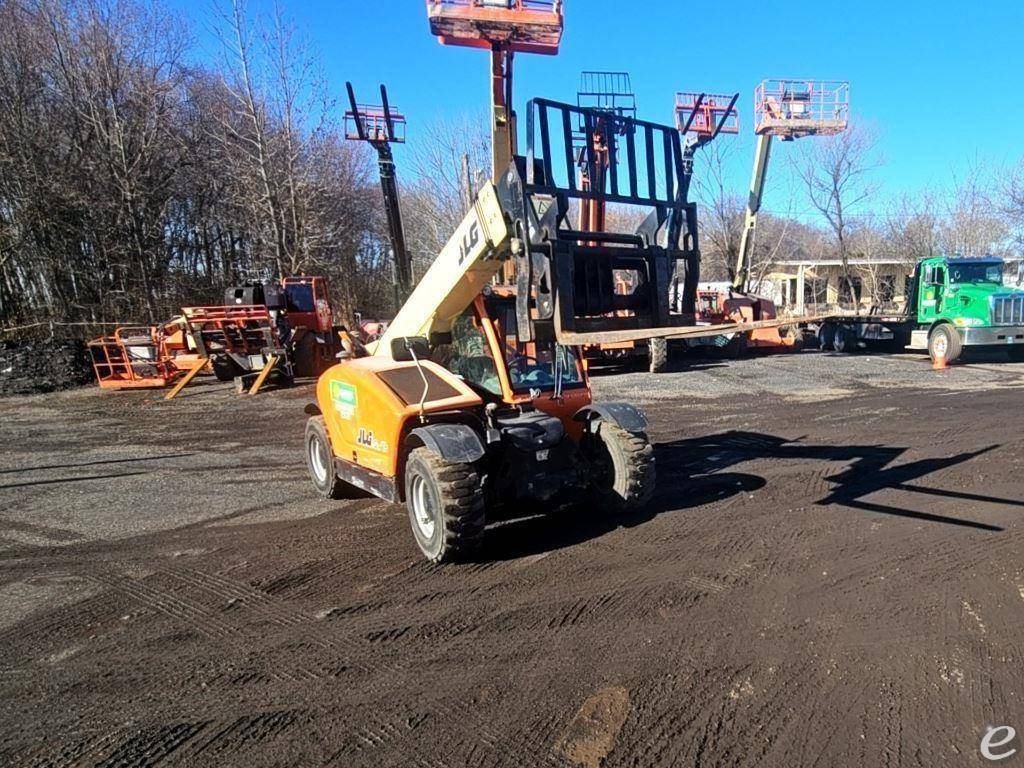 2015 JLG G5-18A