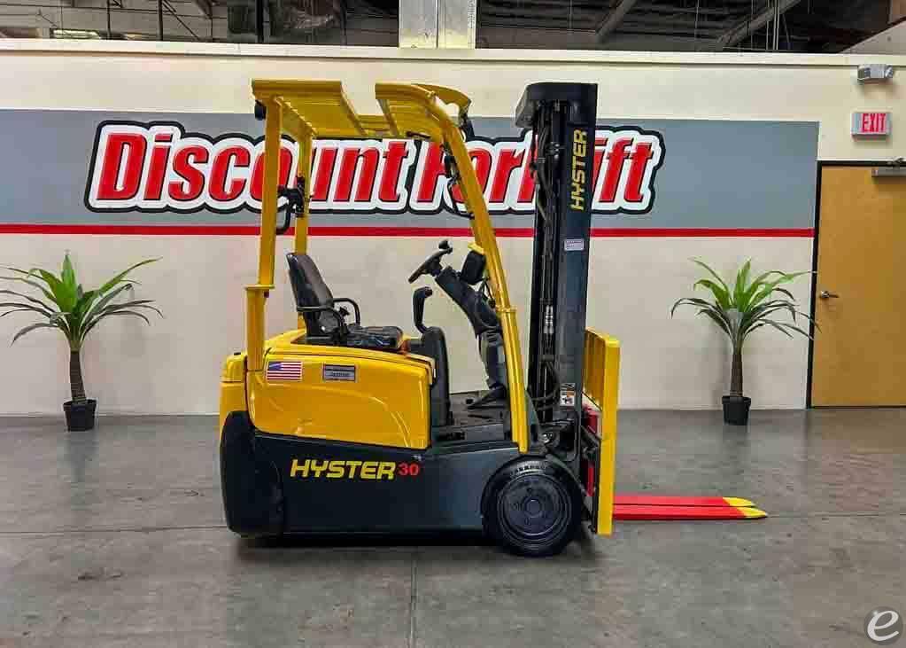 2017 Hyster J30XNT Electric 3 Wheel...