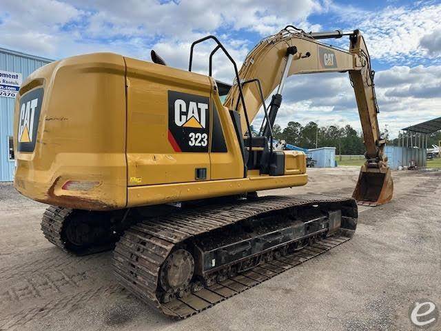 2019 Cat 323