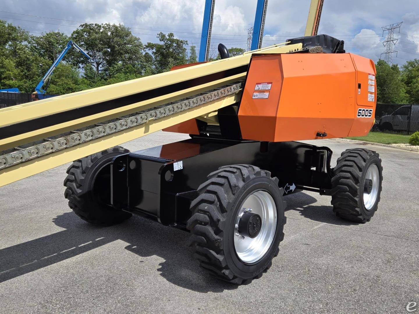 2013 JLG 600S