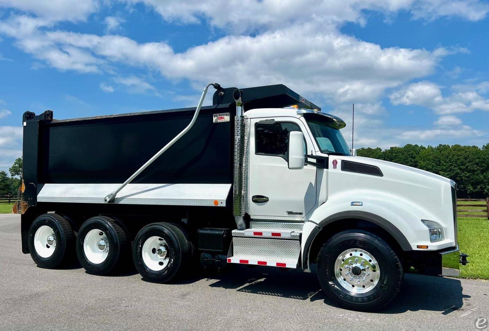 2019 Kenworth T880