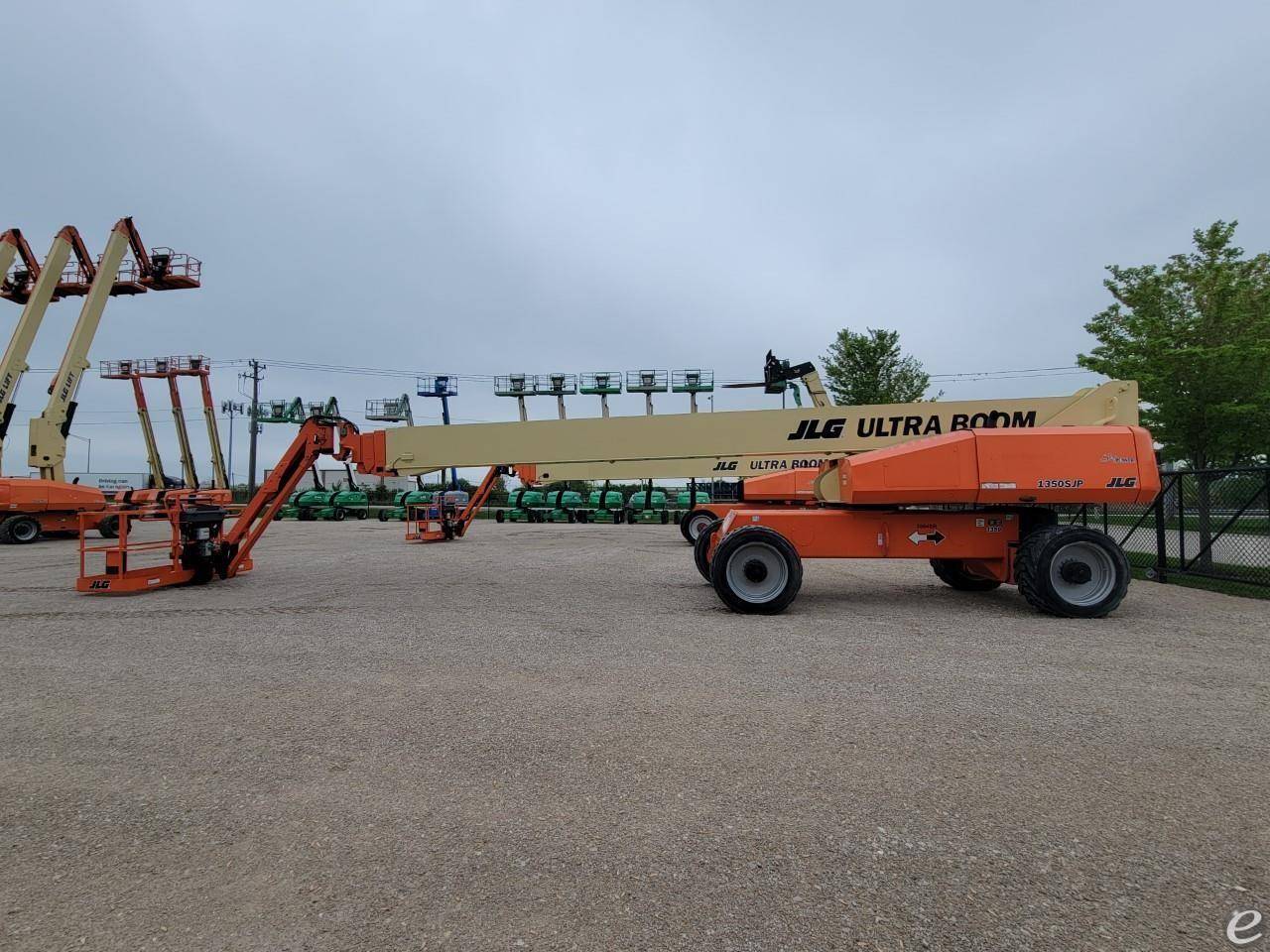 2009 JLG 1350SJP