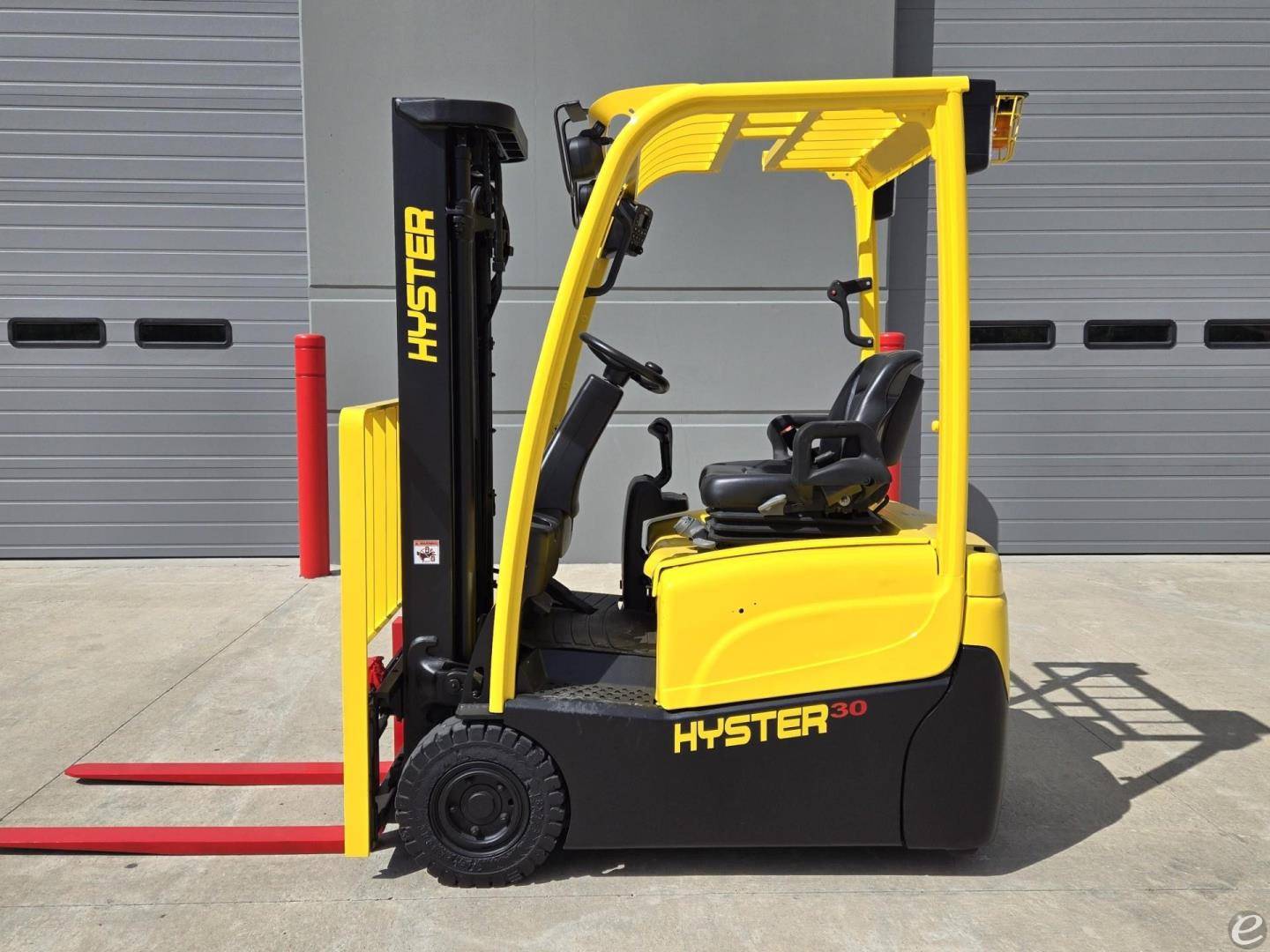 2016 Hyster J30XNT