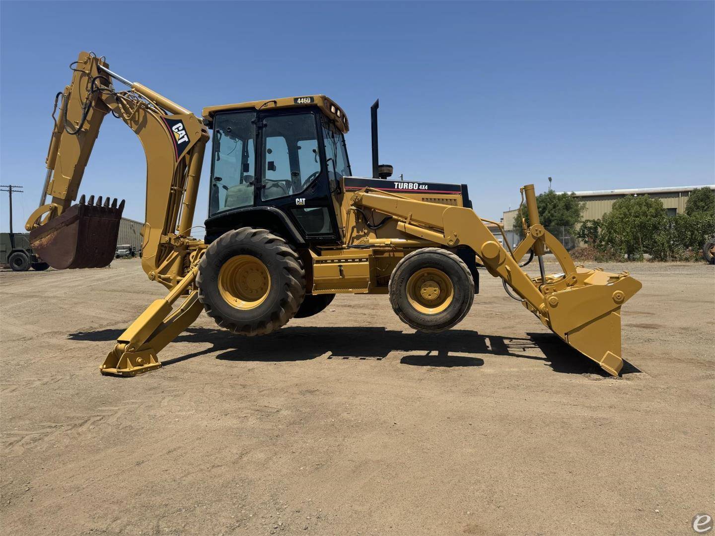 2005 Cat 446D