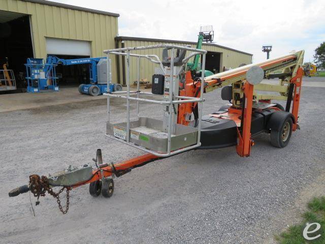 2019 JLG T350