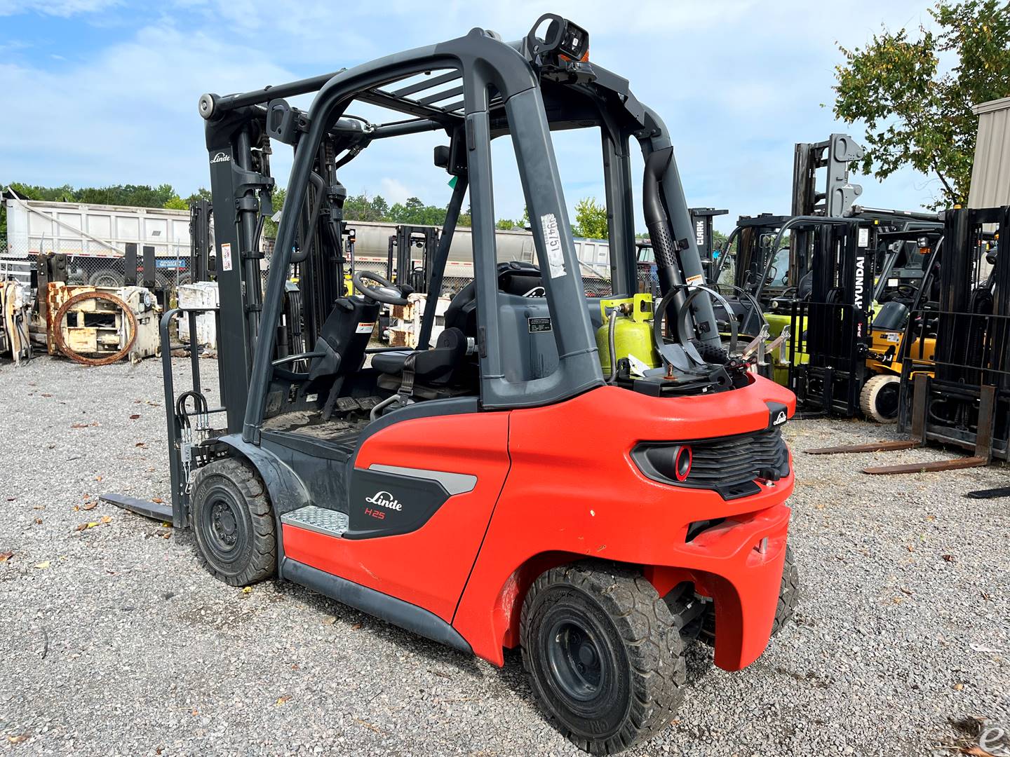 2022 Linde H25T