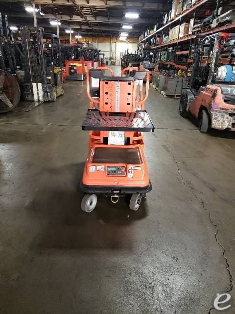 2018 JLG 10MSP