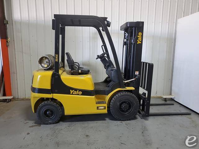 2018 Yale GP050MX Pneumatic Tire Fo...