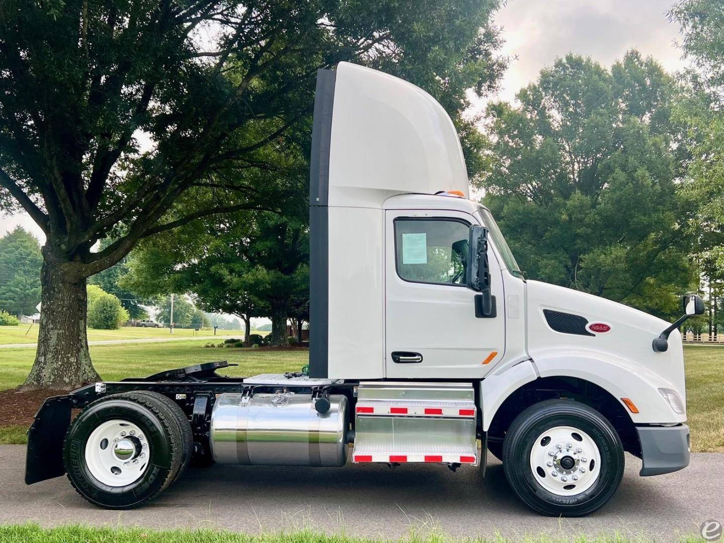 2022 Peterbilt 579