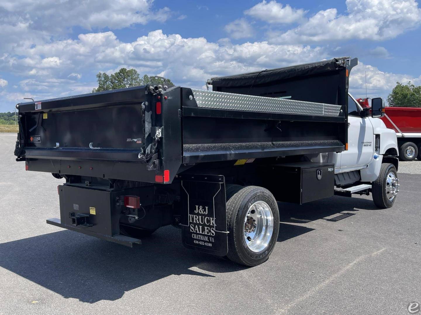 2022 Chevrolet SILVERADO 5500HD