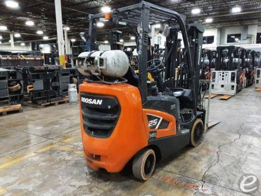 2023 Doosan GC25S-9